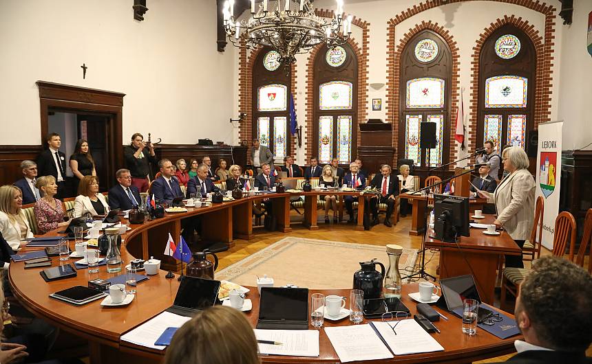 Czytaj o: Inauguracyjna sesja Rady Miejskiej w Lęborku