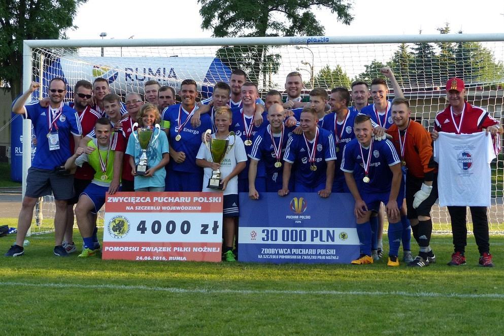 Pogoń na tronie w podwójnej koronie!