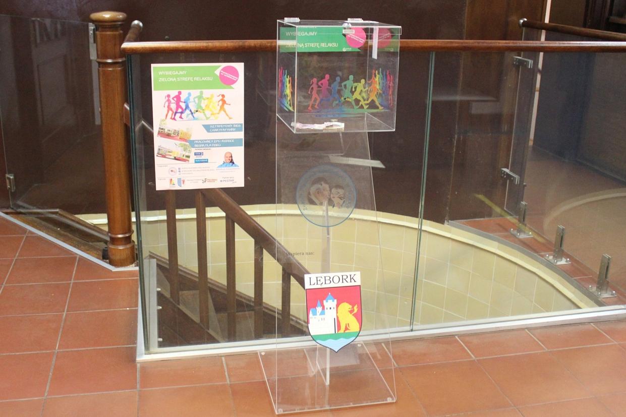 W ratuszu stanęła skarbonka akcji „Wybiegajmy Zieloną Strefę Relaksu”