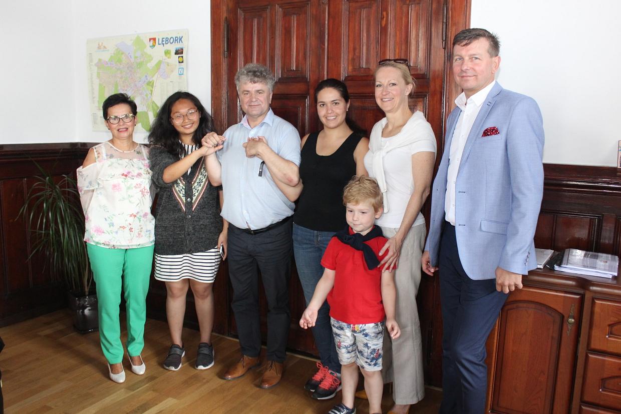 Wolontariuszki z Meksyku i Tajlandii w Przedszkolu nr 5