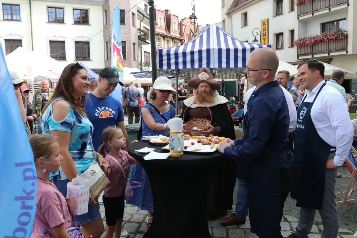 Jarmark św. Jakuba - zapraszamy do Miejskiej Strefy przy fontannie z żabkami