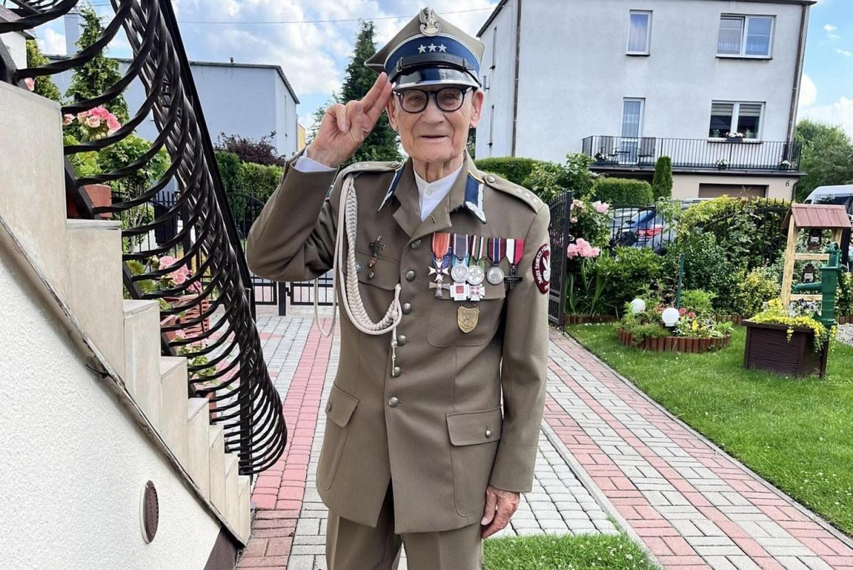 „Kartka dla kombatanta” – Burmistrz Miasta wspiera akcję