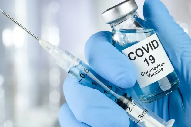 Szczepienia przeciw COVID-19