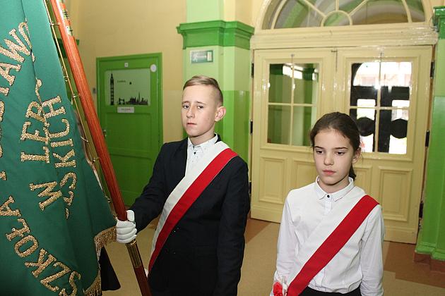 Razem zaśpiewali wszystkie zwrotki Mazurka Dąbrowskiego