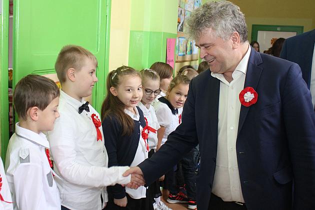 Razem zaśpiewali wszystkie zwrotki Mazurka Dąbrowskiego