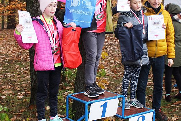 Indywidualne Biegi Przełajowe z okazji Święta Niepodległości w strugach deszczu