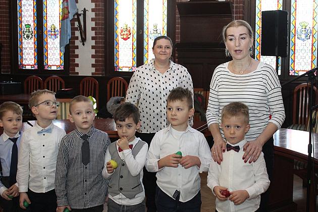 Kolędowa wizyta „Biedronek”