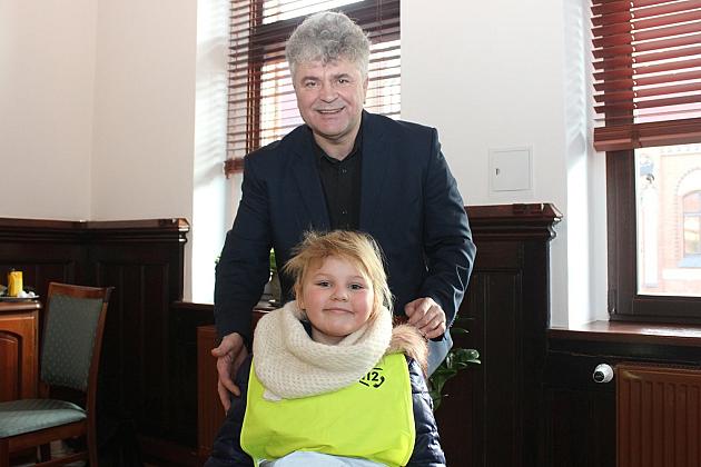 Świąteczna wizyta przedszkolaków z „Jedynki”