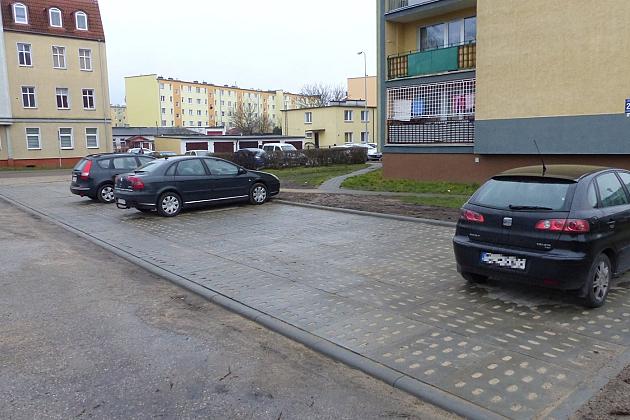 20 nowych miejsc parkingowych przy ulicy Słowackiego