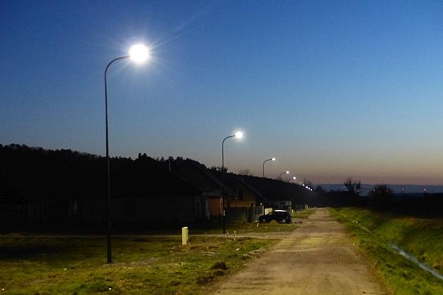 Jaśniej na Spółdzielczej. Stanęło 19 lamp