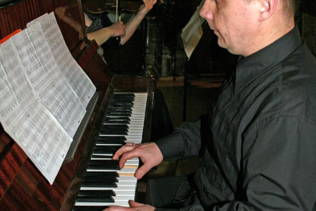 Profesor Kowalski napisał m.in. o Nipkowie