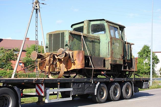 Lokomotywa odzyska blask. Po renowacji stanie przed dworcem kolejowym