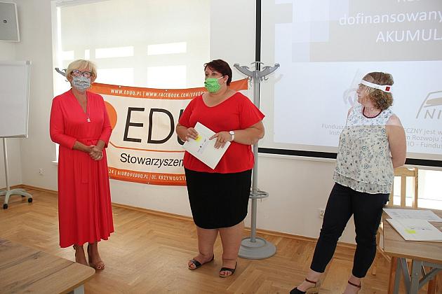 Umowy podpisane! Akumulator Społeczny wesprze obywatelskie inicjatywy