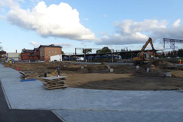 Lęborski Węzeł Przesiadkowy. Roboty przy dworcu kolejowym