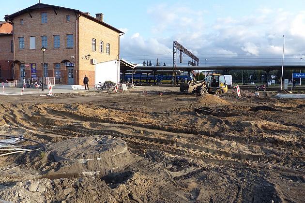 Lęborski Węzeł Przesiadkowy. Roboty przy dworcu kolejowym