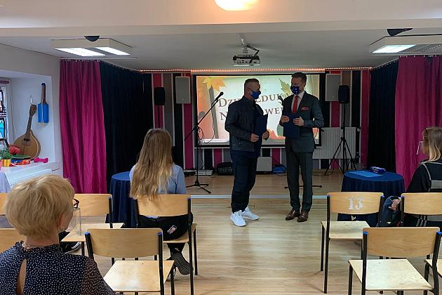 Dzień Edukacji Narodowej w lęborskich placówkach oświatowych