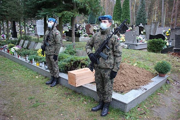 Plutonowy Henryk Keller spoczął na Cmentarzu Parafialnym w Lęborku