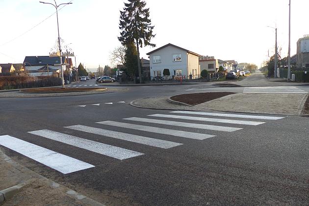 Rondo przy Komuny Paryskiej przebudowane