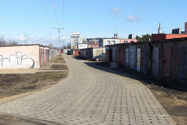 Ulica Emilii Plater-bis utwardzona