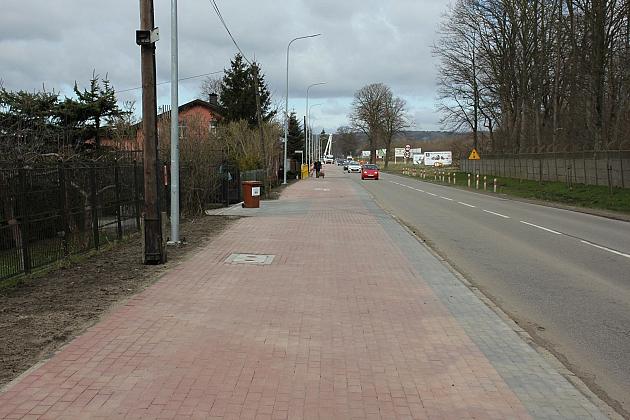 Na Kossaka powstał szeroki ciąg pieszo-rowerowy