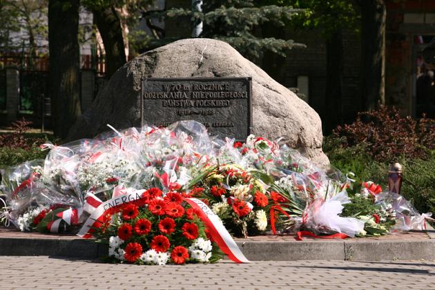 Święto Konstytucji 3 Maja - Witaj maj, piękny maj, u Polaków błogi raj...