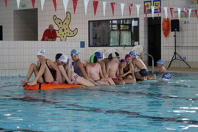 Wakacyjna przygoda na basenie