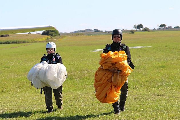 Harcerscy spadochroniarze