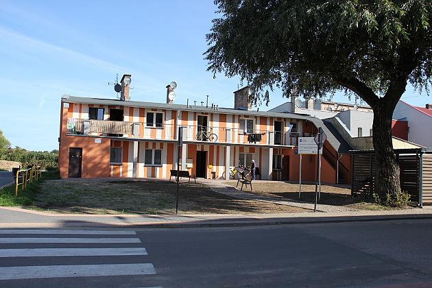 Nowe podwórka integracyjne na Stryjewskiego, Malczewskiego i Boh. Westerplatte