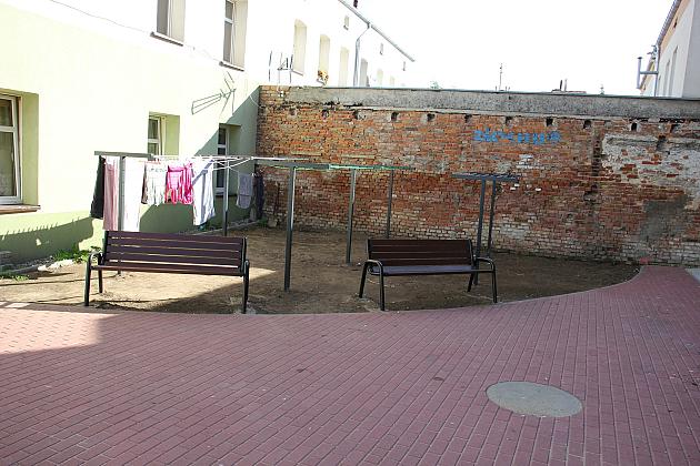 Nowe podwórka integracyjne na Stryjewskiego, Malczewskiego i Boh. Westerplatte