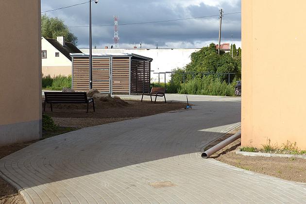 Nowe podwórka integracyjne na Stryjewskiego, Malczewskiego i Boh. Westerplatte