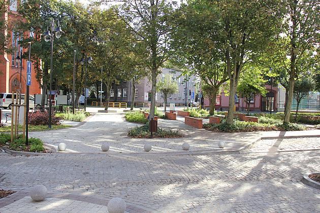 Zielono i stylowo. Plac Kopernika po rewitalizacji.