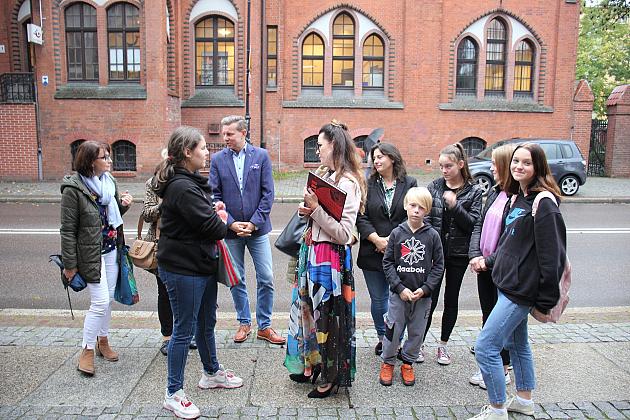 Rzeźby z cyklu WARRIOR stanęły pod ratuszem