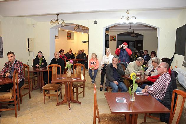 Rzeźby z cyklu WARRIOR stanęły pod ratuszem