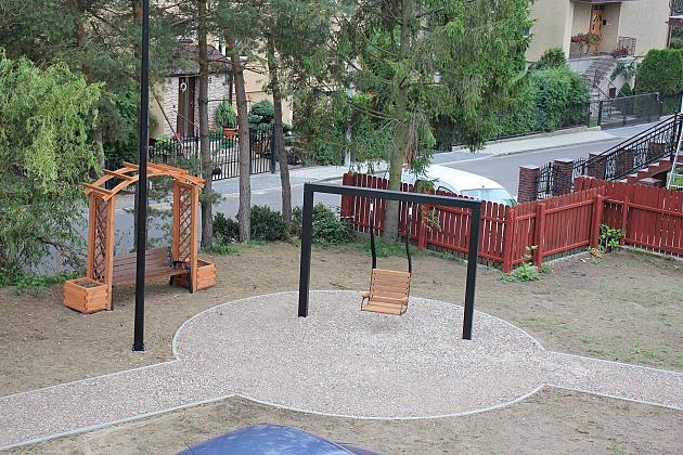 Nowe podwórko integracyjne przy Kossaka 72 cieszy lokatorów