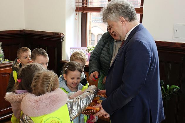 Wielkanocna wizyta przedszkolaków