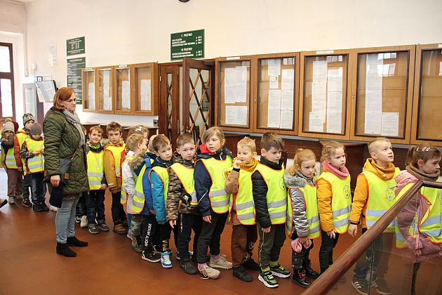 Przedszkolaki złożyły wielkanocne życzenia