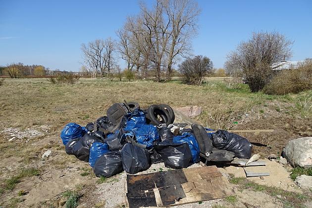 Rzeka Łeba oczyszczona