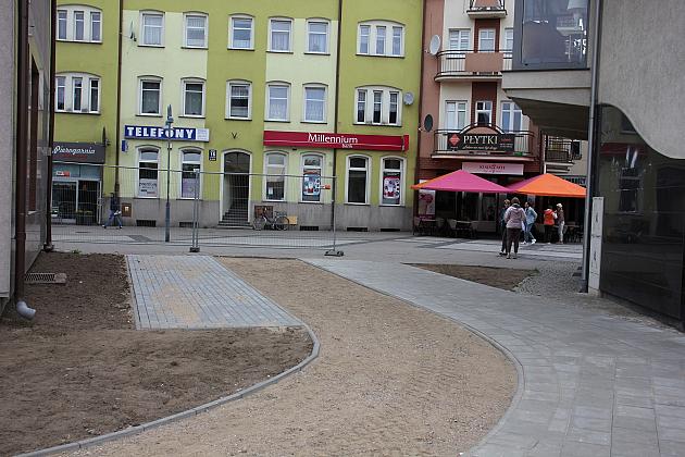 Trwa rozbudowa parkingu na zapleczu ulicy Staromiejskiej