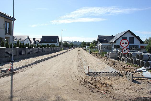 „Lębork Wschód” w budowie. Powstaje tam aż 10 dróg.