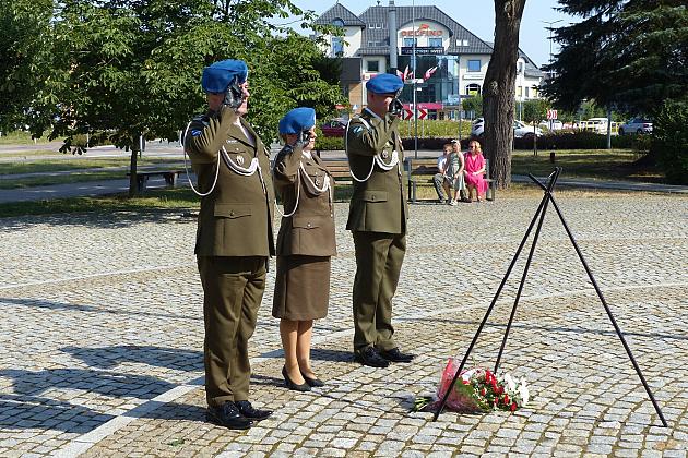 Kwiaty w Święto Wojska Polskiego