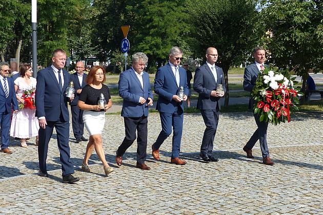 Kwiaty w Święto Wojska Polskiego