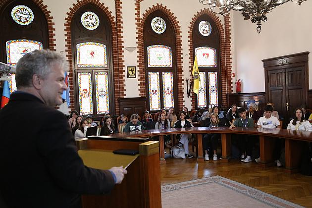 Młodzież z 5 krajów z wizytą w Lęborku