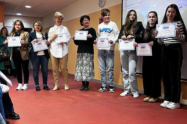 Uczniowie i nauczyciele „Jedynki” w ramach Erasmus+ polecieli do Hiszpanii