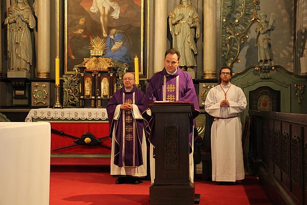 W 78. rocznicę sowieckiej zbrodni na plebani