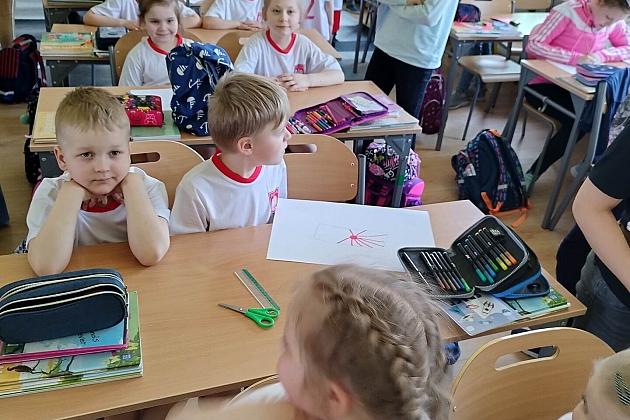 Przedszkolny piknik na sportowo w SP7