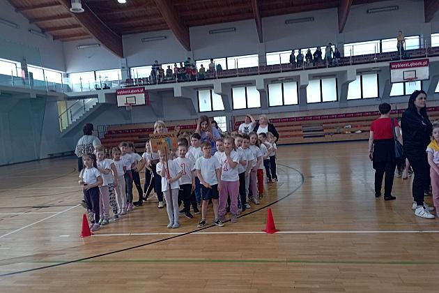 Przedszkolny piknik na sportowo w SP7