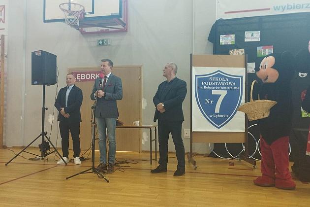 Przedszkolny piknik na sportowo w SP7