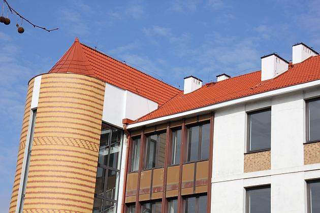 Modernizacja budynku po banku na miejską bibliotekę