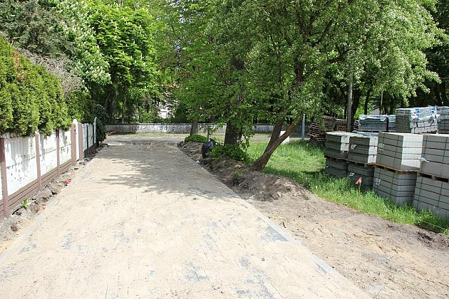 Plac Młodzieży w przebudowie