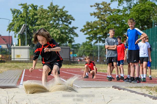 I Wiosenny Mityng Lekkoatletyczny „Sport - zdrowy nałóg, czysta e-energia”